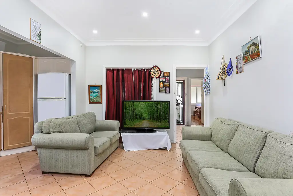 23 Fuller Street, Chester Hill, Chester Hill - Thumbnail 3