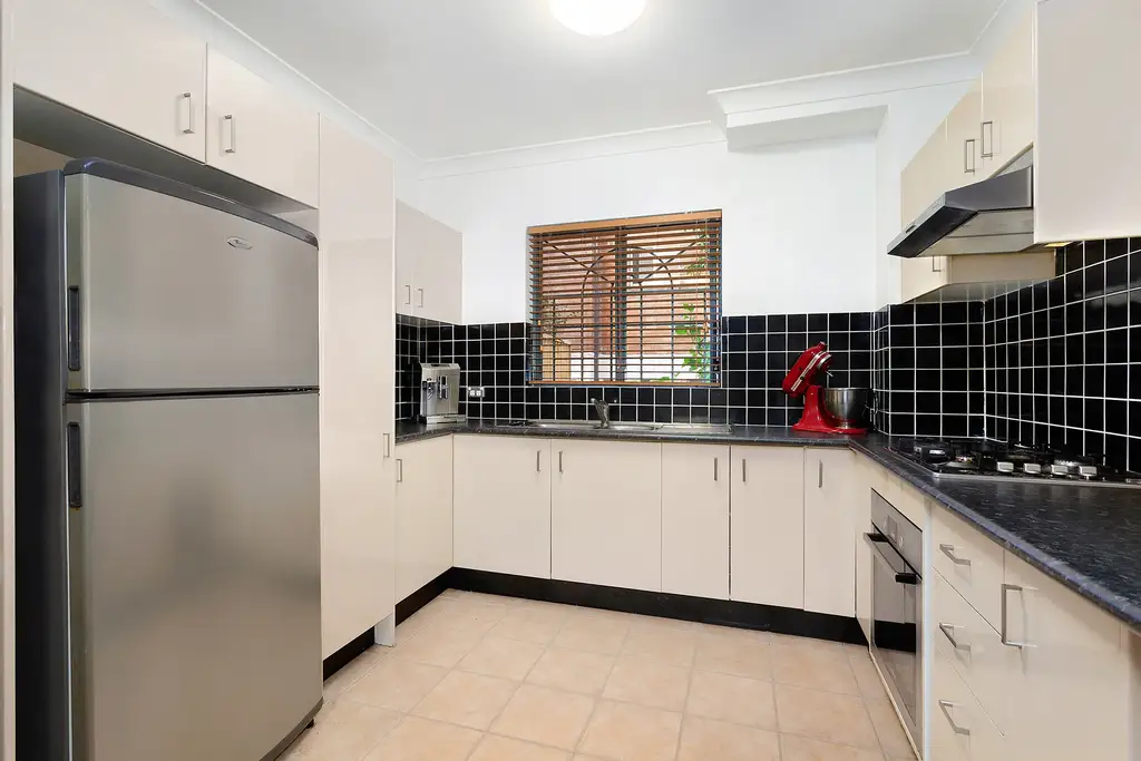 4/17 Church Street, Ashfield, Ashfield - Thumbnail 3