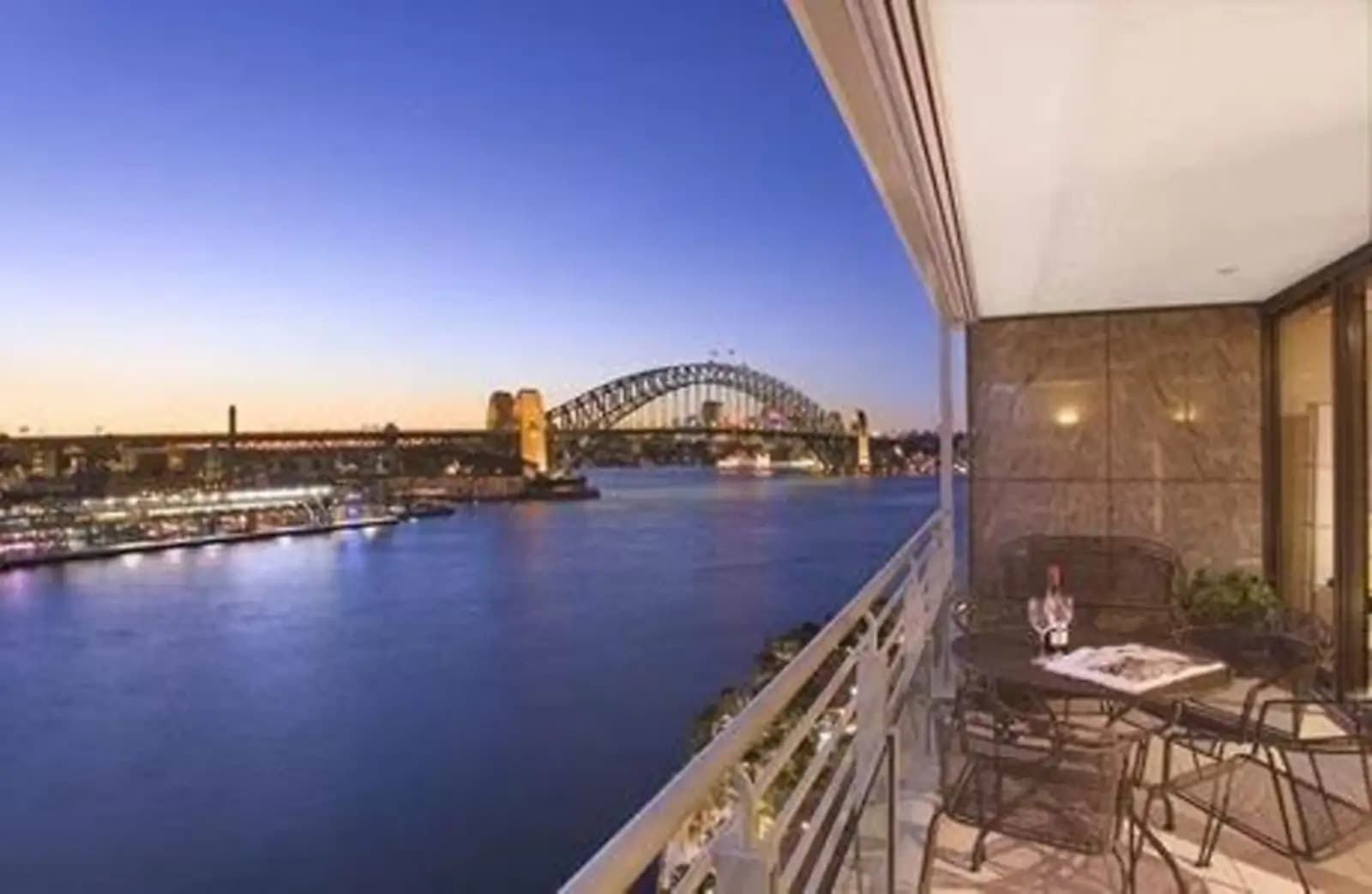 7 Macquarie Street, 'The Bennelong', Residence 96, Sydney, Sydney - Image 1