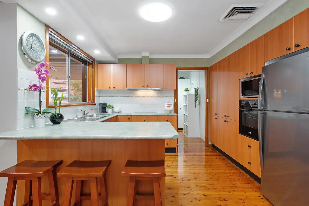 31 Talinga Avenue, Georges Hall, Georges Hall - Thumbnail 2