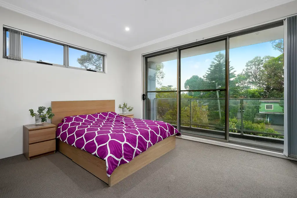 2/133 Birdwood Road, Georges Hall, Georges Hall - Thumbnail 2