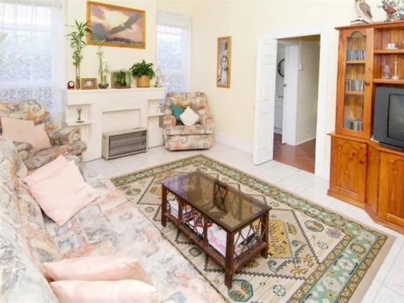 111 Todman Avenue, Kensington, Kensington - Thumbnail 2