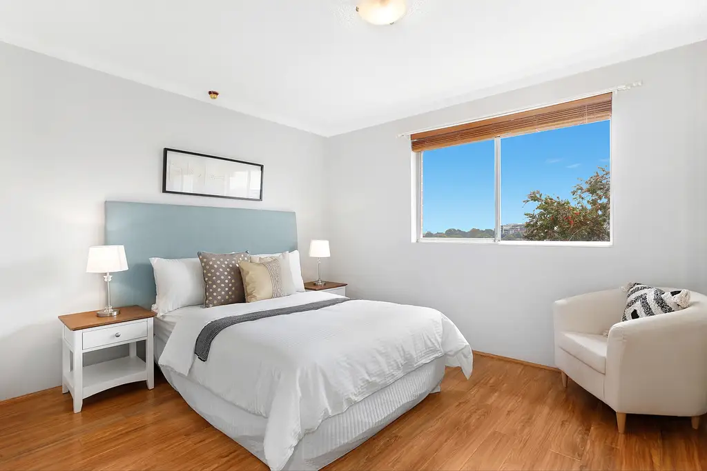 7/2a Carlyle Street, Enfield, Enfield - Thumbnail 4