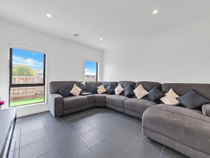 17 Loganberry Road, Manor Lakes, VIC, 3024, Manor Lakes - Thumbnail 4