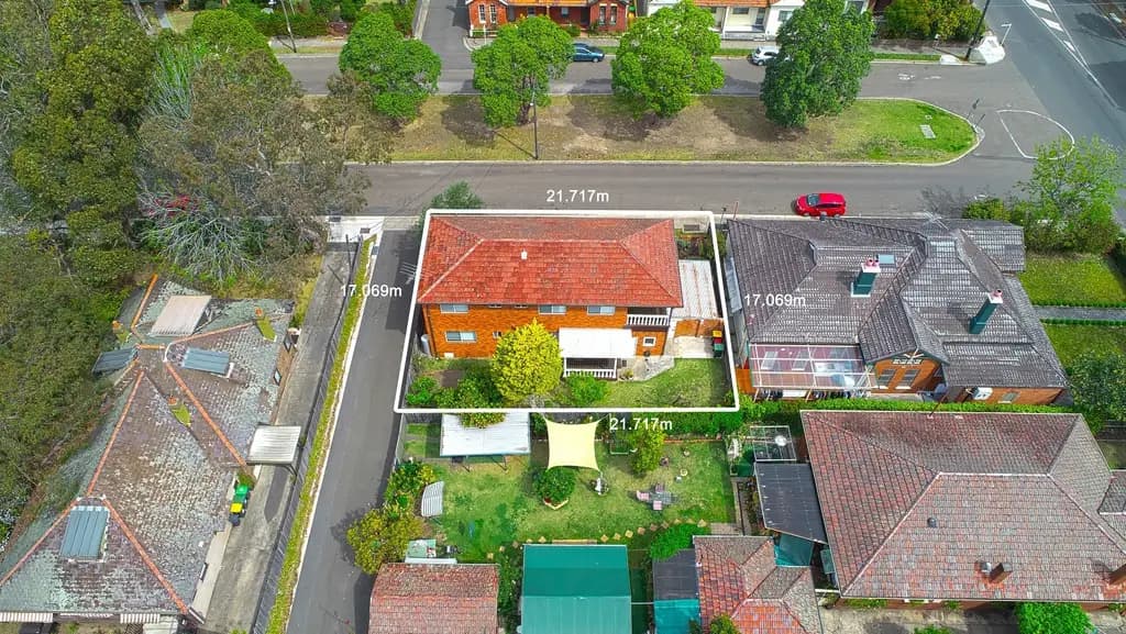 33 Wyatt Avenue, Burwood, Burwood - Thumbnail 5