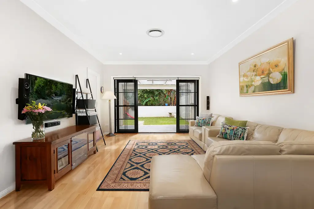 1/22 Balmoral Crescent, Georges Hall, Georges Hall - Thumbnail 2