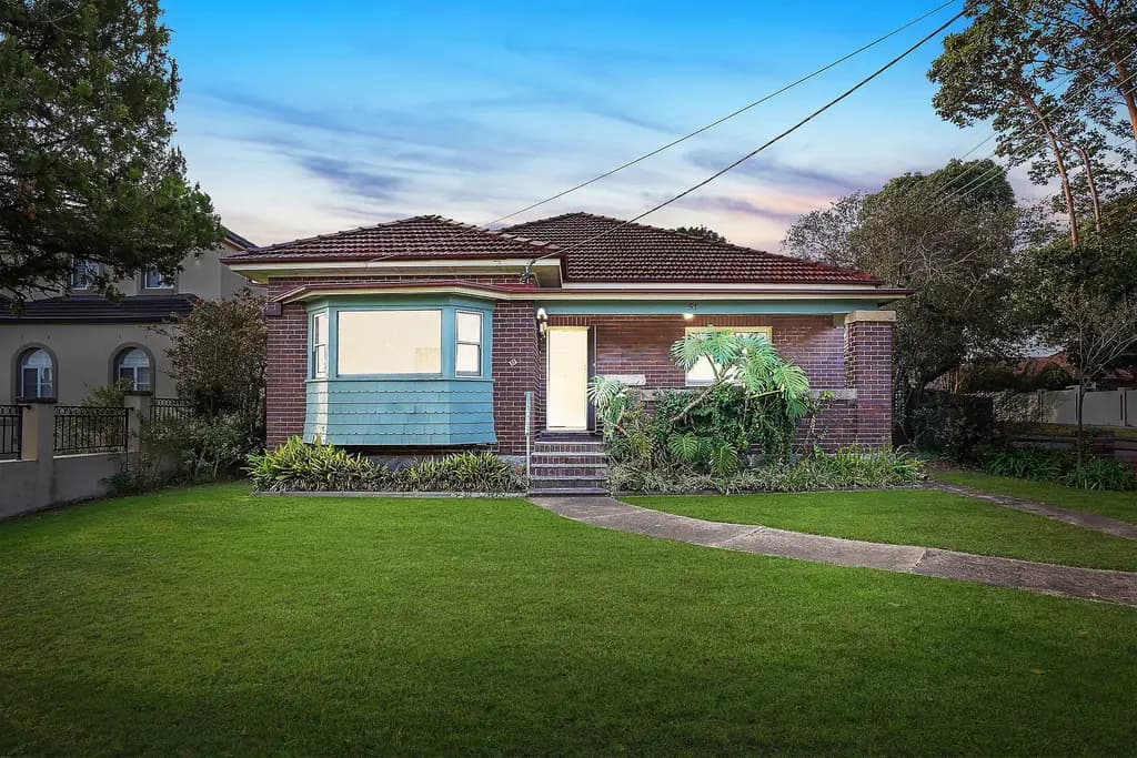 51 Barker Road, Strathfield, Strathfield - Thumbnail 2