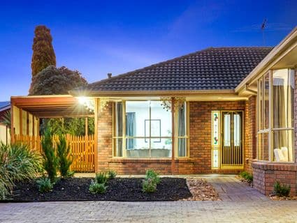 28 Loyola Road, Werribee, VIC, 3030, Werribee - Thumbnail 2