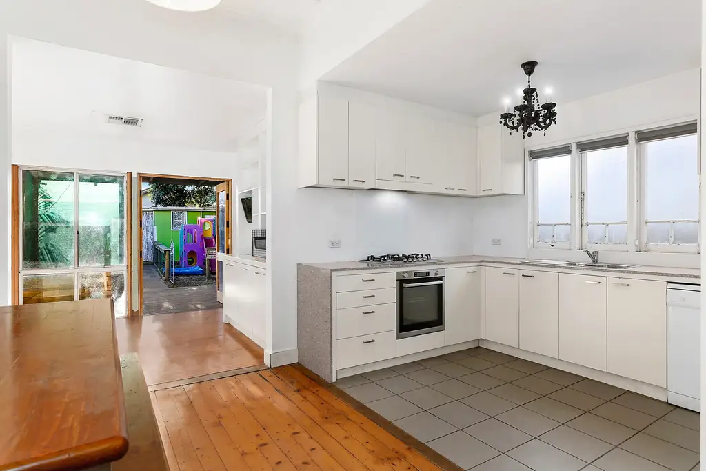 40 Kihilla Road, Auburn, Auburn - Thumbnail 2