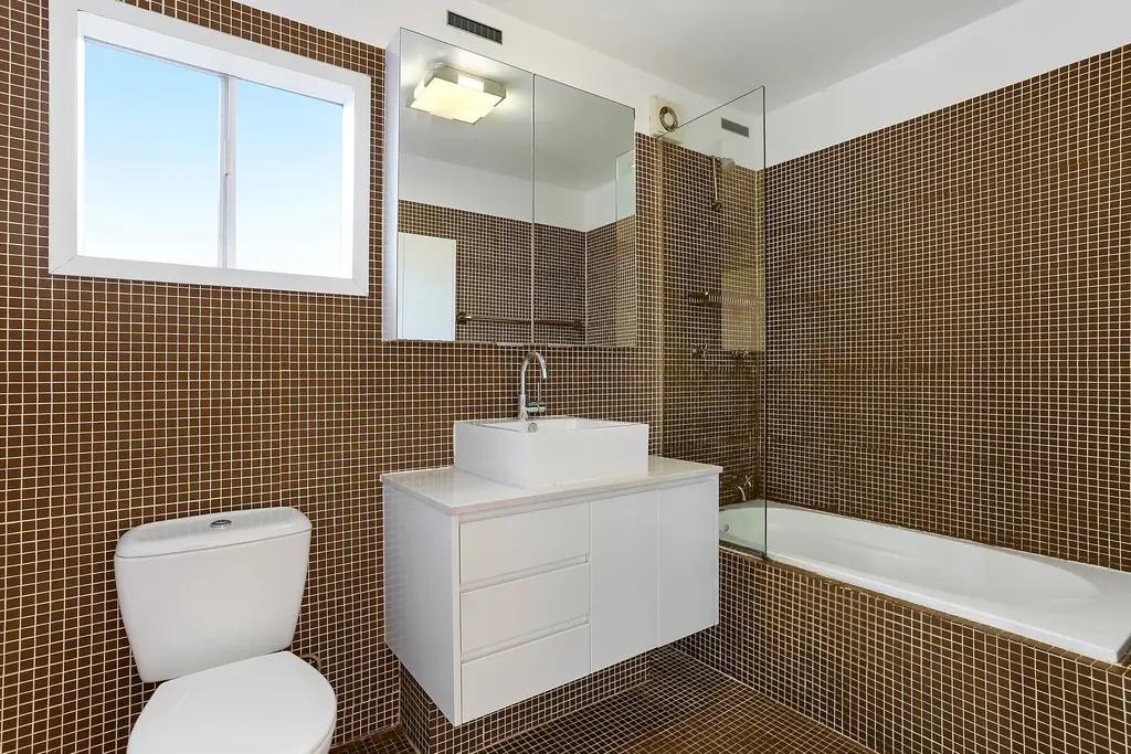 40 Kihilla Road, Auburn, Auburn - Thumbnail 4