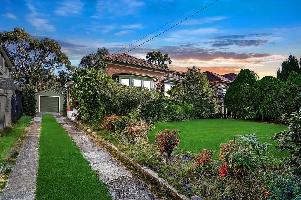 24 Karuah Street, Strathfield, Strathfield - Thumbnail 2