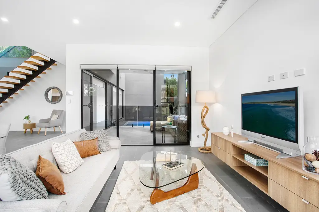 62 Cabarita Road, Concord, Concord - Thumbnail 2
