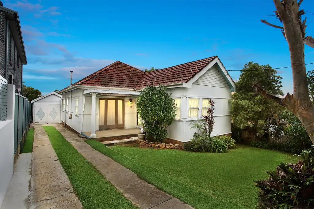 42 Armitree Street, Kingsgrove, Kingsgrove - Image 1