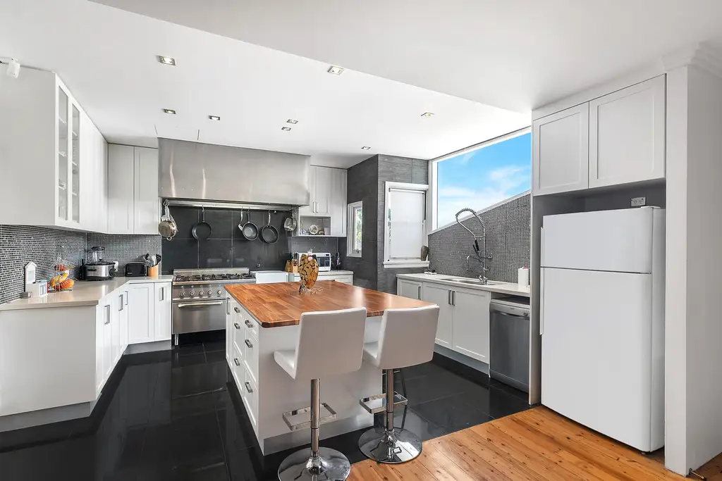 71 Burlington Road, Homebush, Homebush - Thumbnail 2