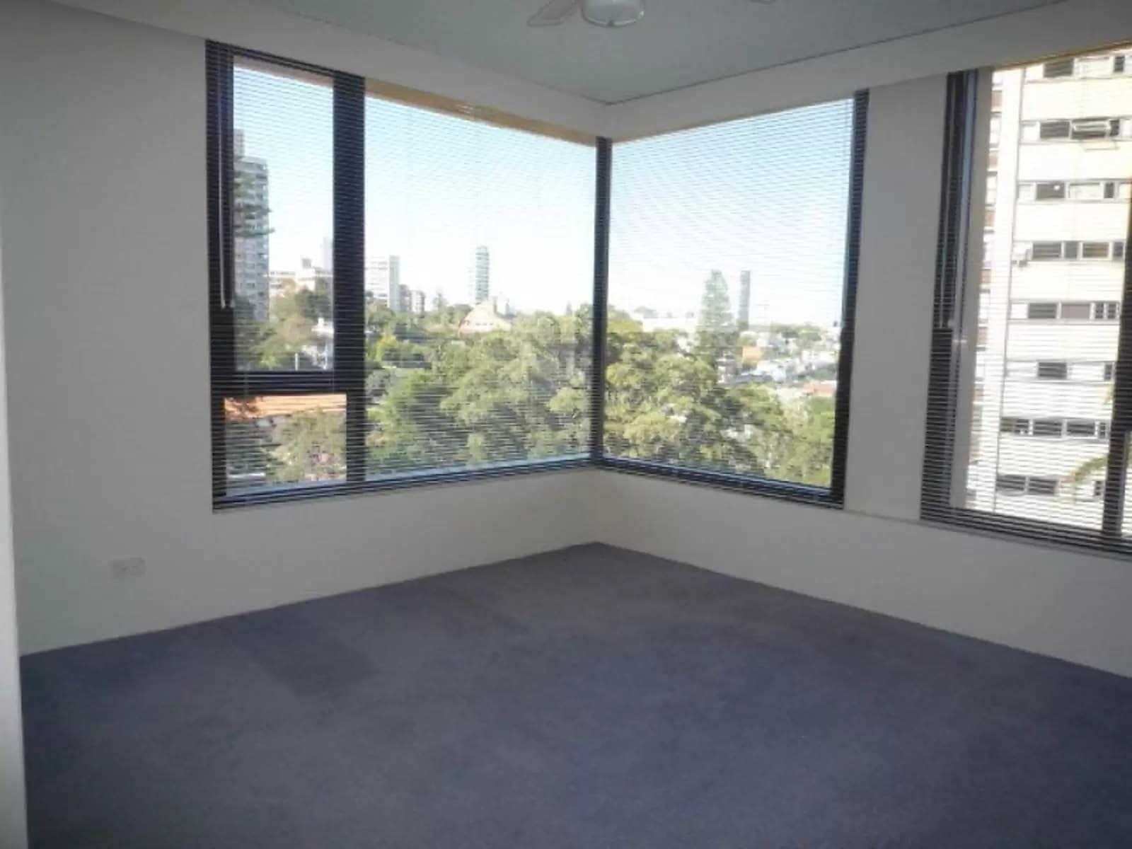 Darling Point, Darling Point - Thumbnail 4