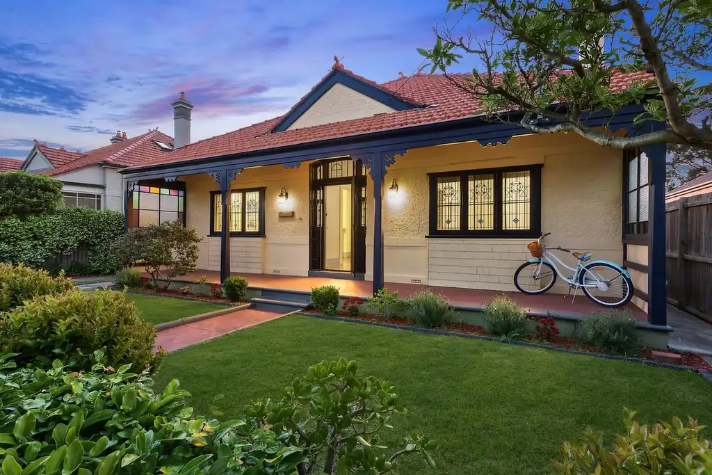 8 Scott Street, Croydon, Croydon - Image 1
