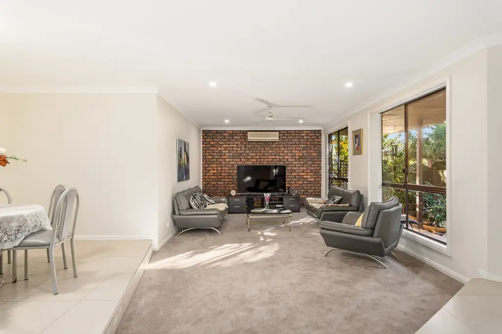 33 Haig Avenue, Georges Hall, Georges Hall - Thumbnail 3