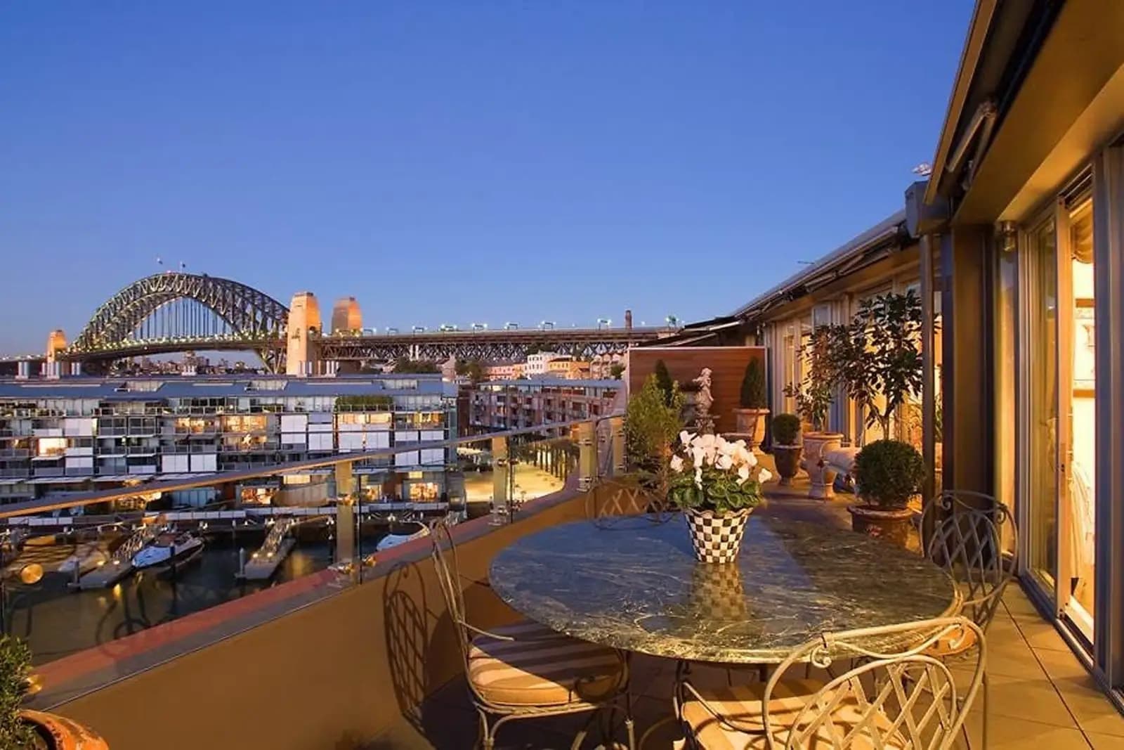 21A Hickson Point, Penthouse 703, Millers Point, Walsh Bay, Walsh Bay - Thumbnail 2