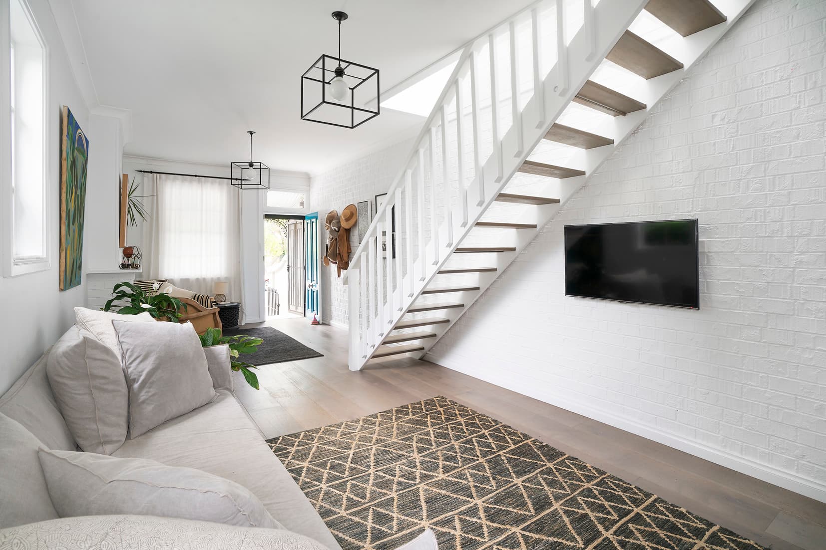 136 Ruthven Street, Bondi Junction, Bondi Junction - Image 1
