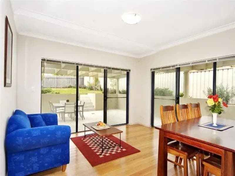 9A Mawson Parade, Chifley, Chifley - Thumbnail 2