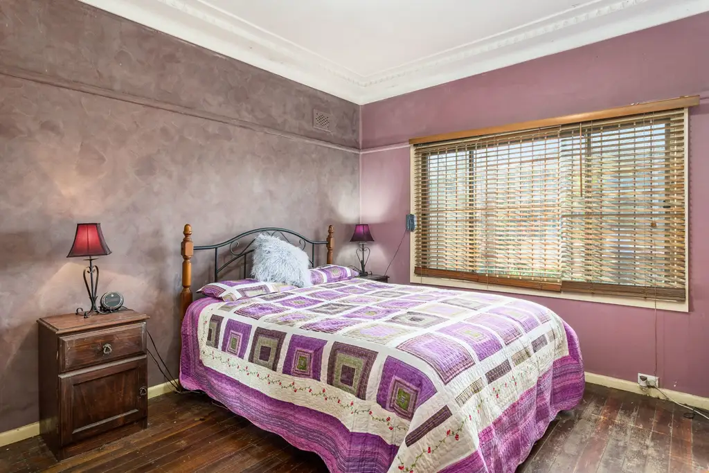 4 Napoleon Road, Greenacre, Greenacre - Thumbnail 4