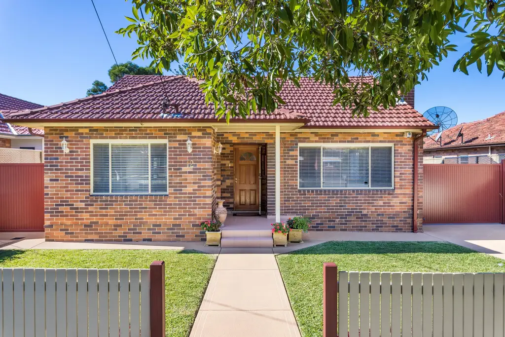 12 Elliott Street, Belfield, Belfield - Thumbnail 2