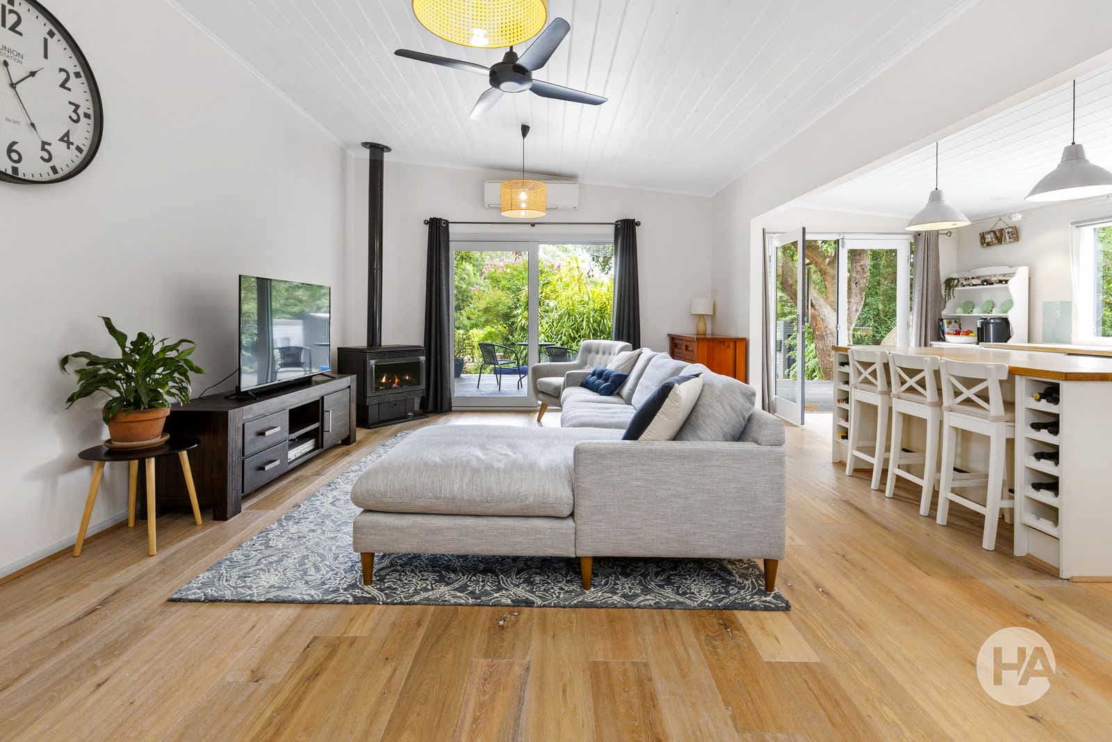 54 Jones Road, TYABB, Tyabb - Image 1