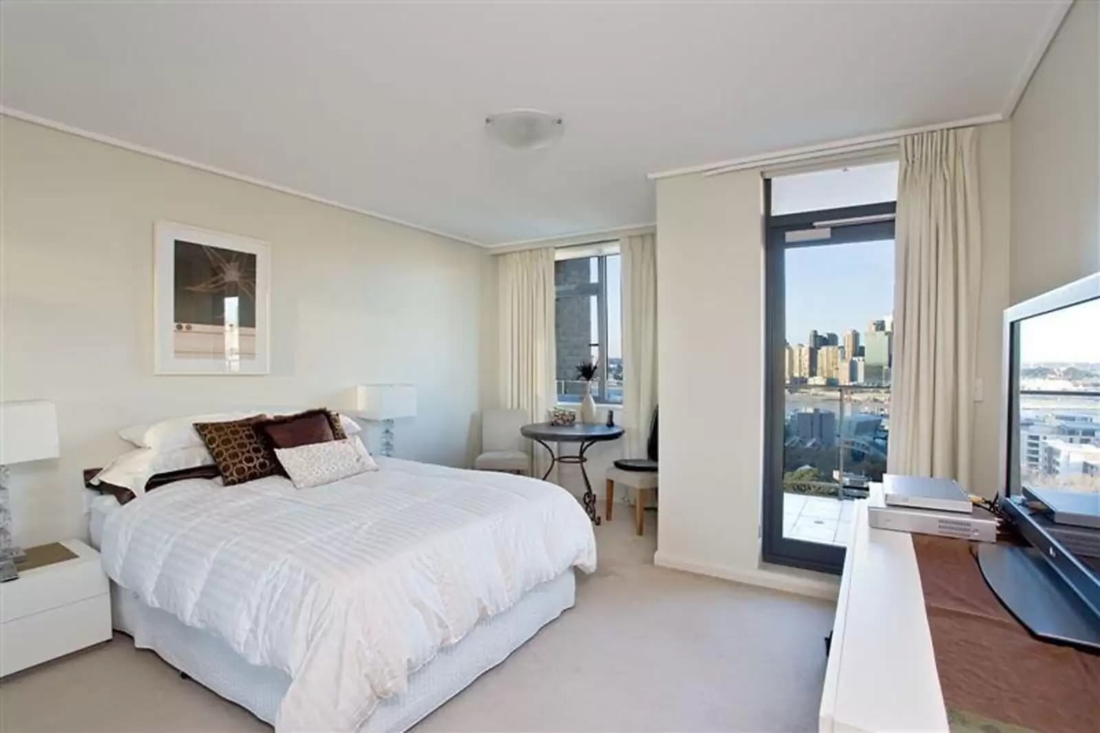 1402/21 Cadigal Avenue 'McCafferys Tower', Pyrmont, Pyrmont - Thumbnail 6