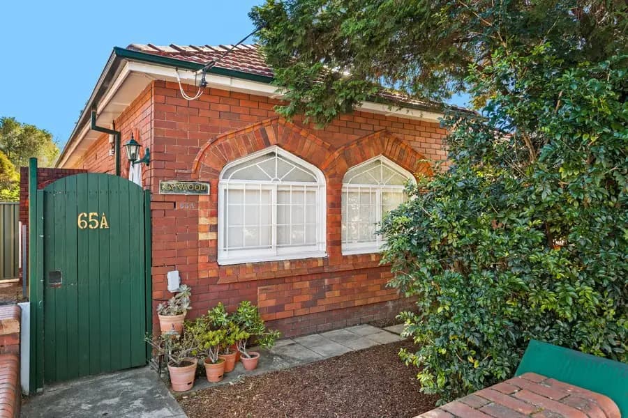 65a Milton Street, Ashfield, Ashfield - Image 1