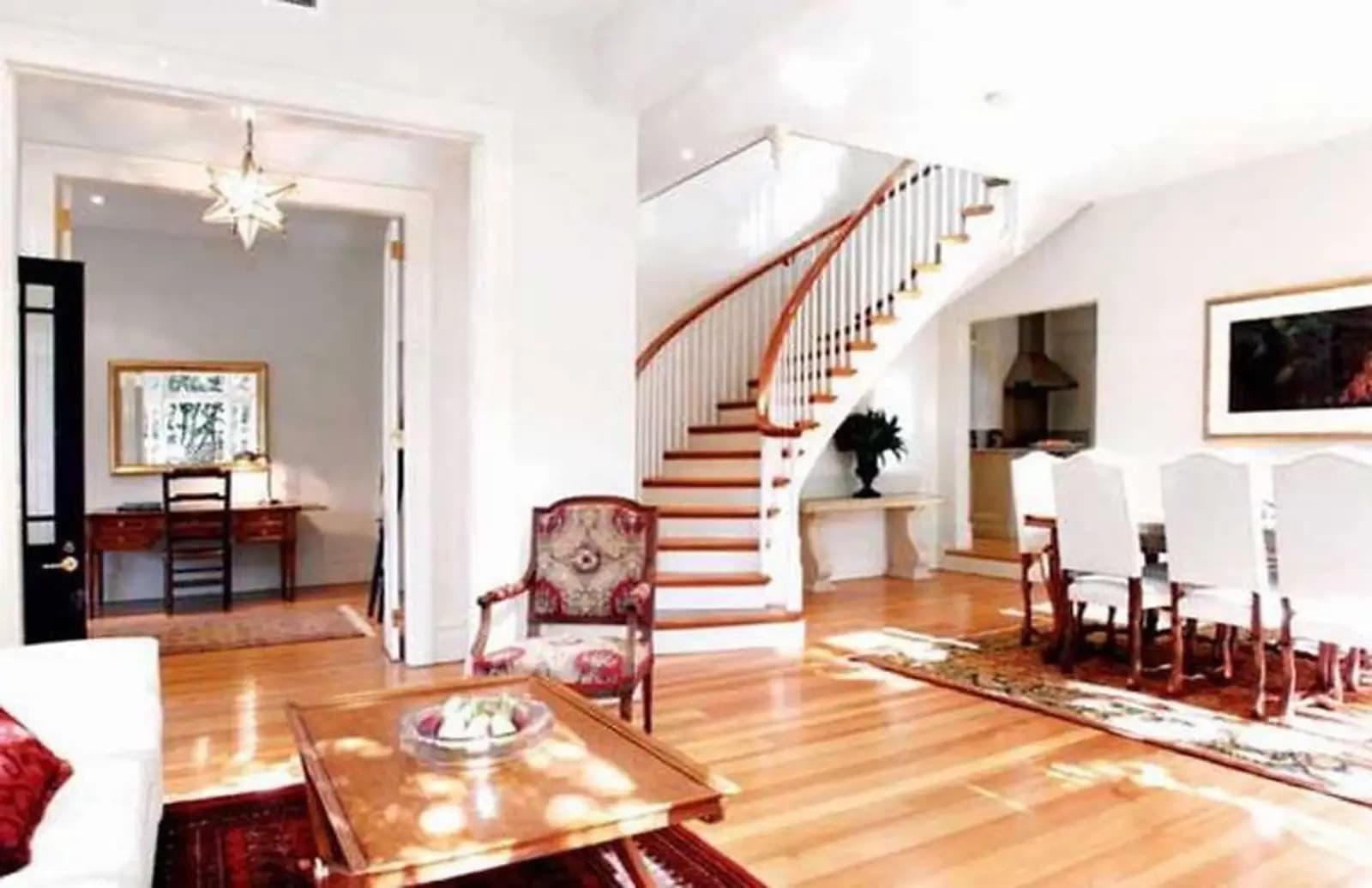 19 Epping Road, Double Bay, Double Bay - Thumbnail 3