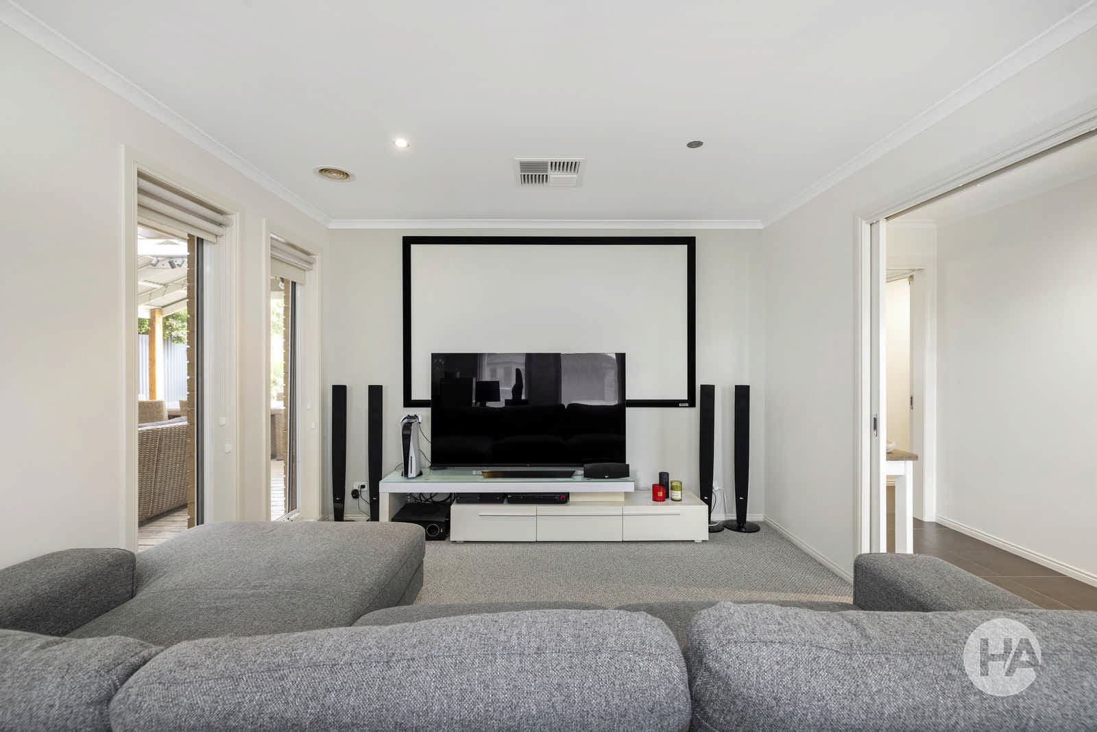 5 Banksia Crescent, TYABB, Tyabb - Thumbnail 6