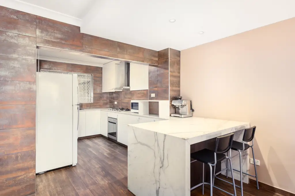 9/4-6 Chelmsford Avenue, Bankstown, Bankstown - Thumbnail 3