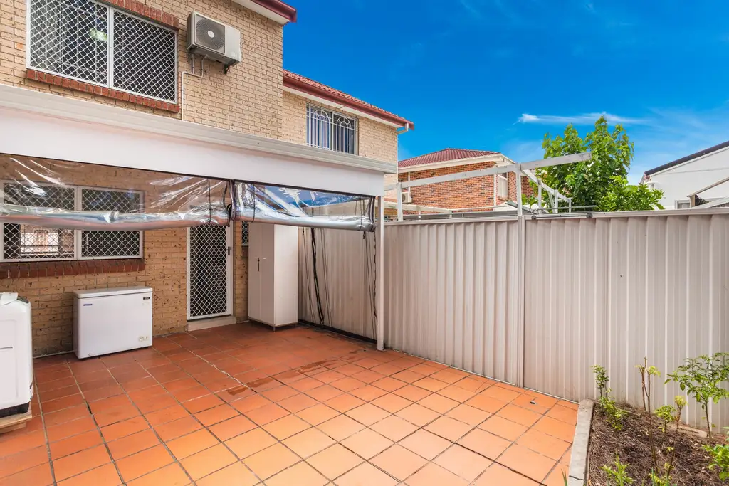 9/4-6 Chelmsford Avenue, Bankstown, Bankstown - Thumbnail 5