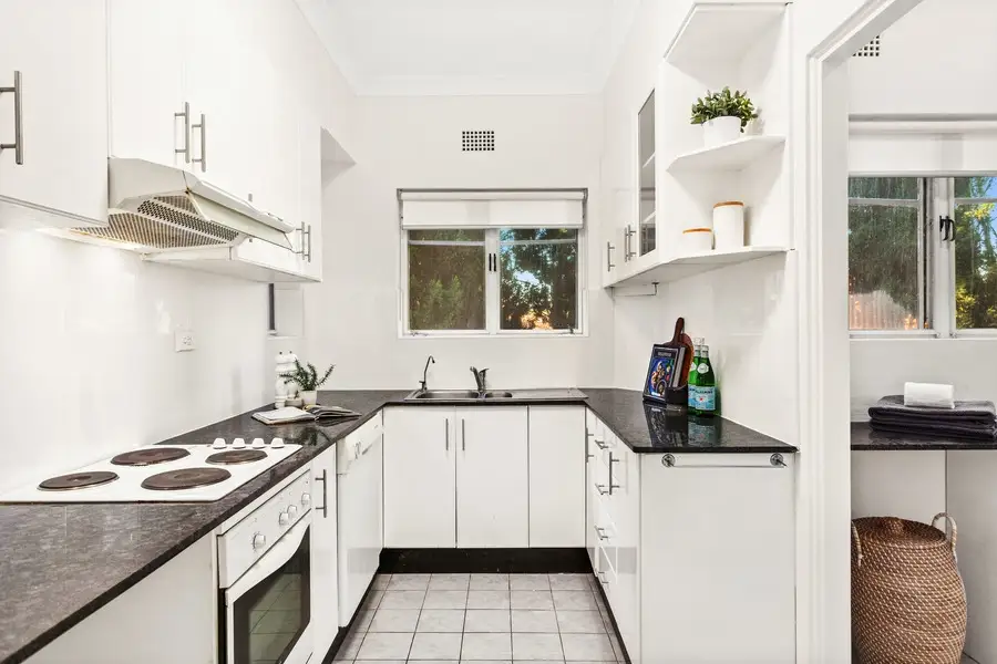 4/39 Albert Parade, Ashfield, Ashfield - Thumbnail 2