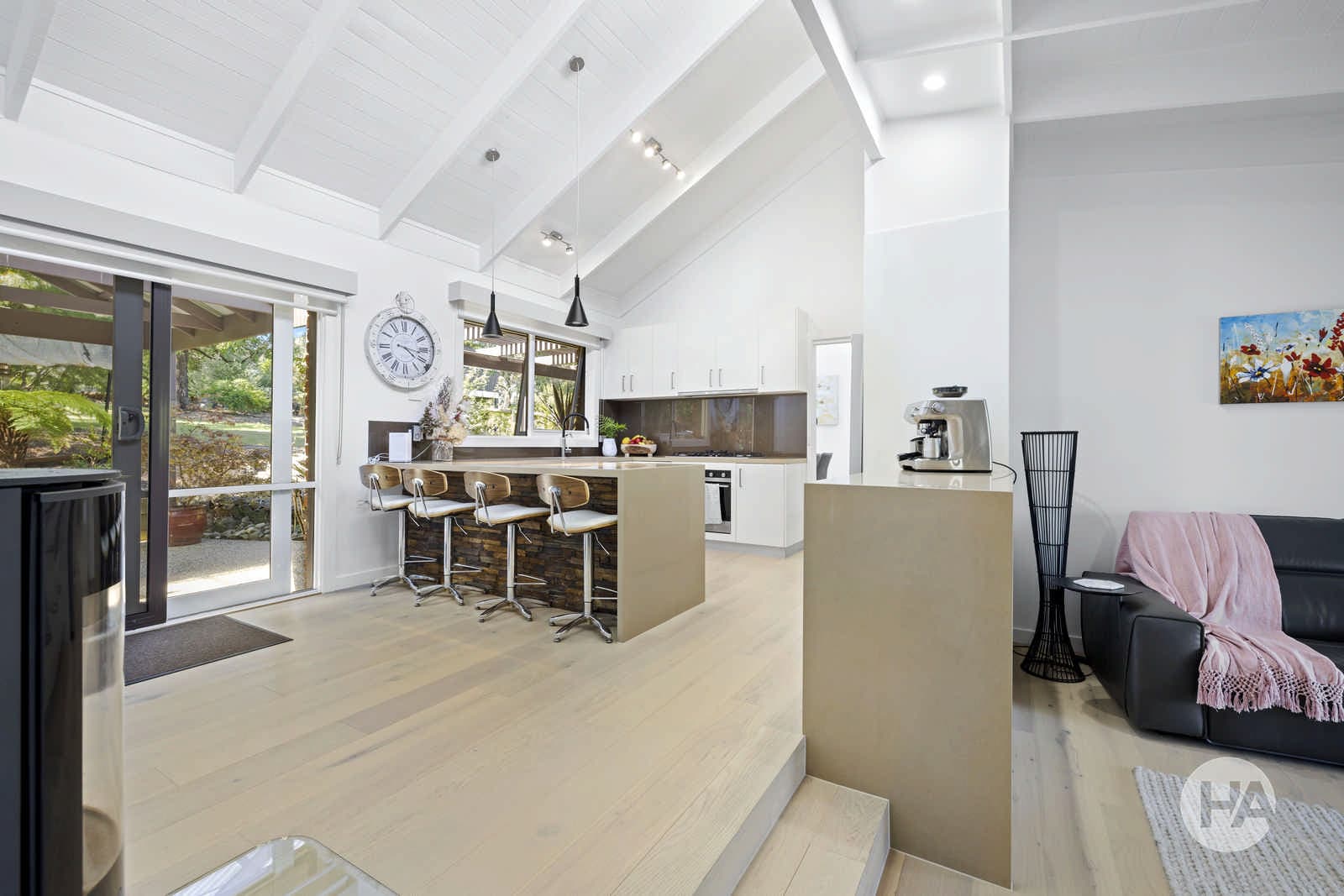 23 Mclaurin Drive, TYABB, Tyabb - Thumbnail 3