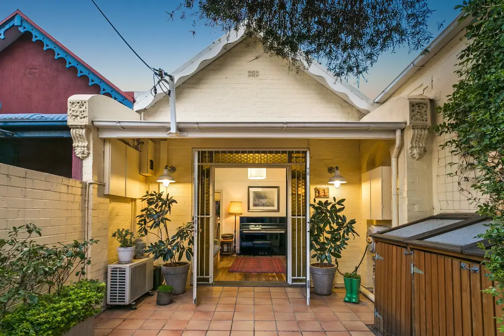 11 Albert Crescent, Croydon, Croydon - Image 1