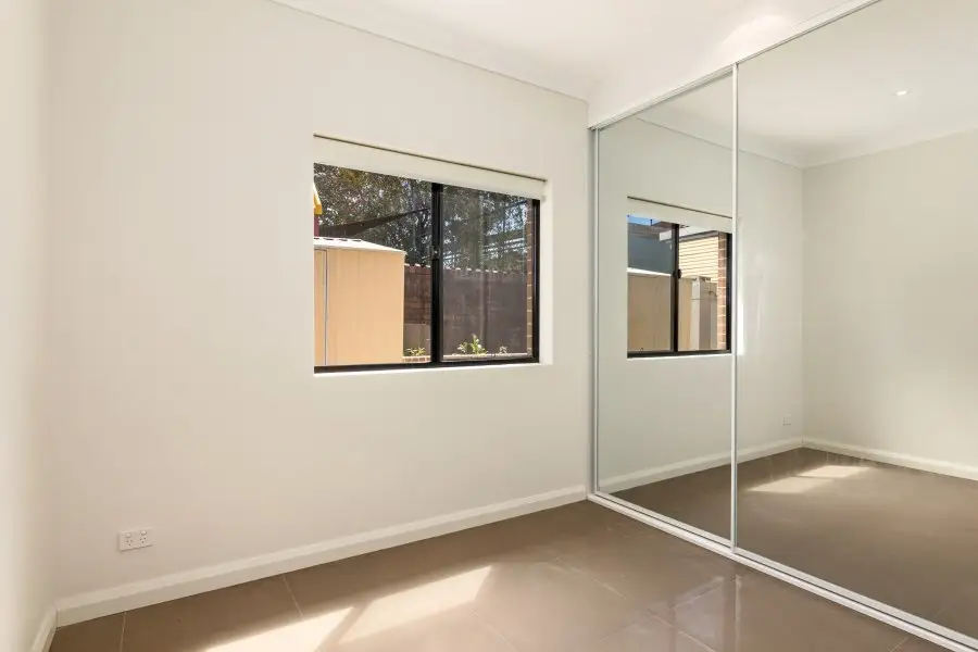 89 Heighway Avenue, Croydon, Croydon - Thumbnail 2