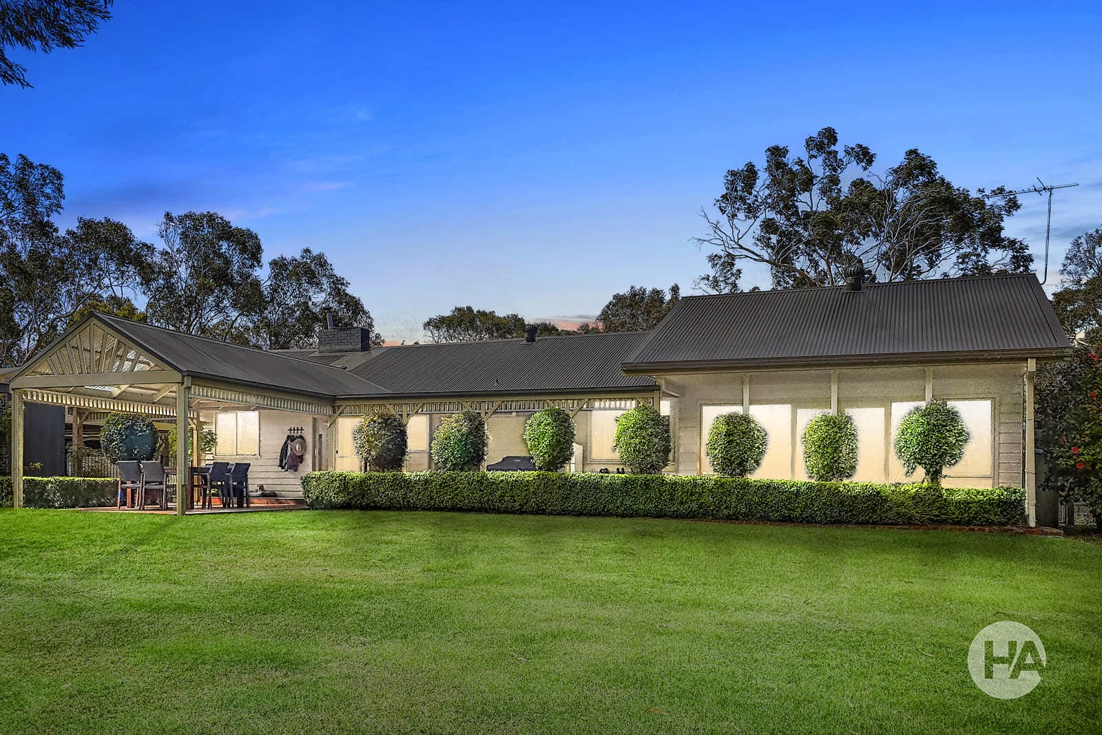15 Donald Road, LANGWARRIN, Langwarrin - Image 1