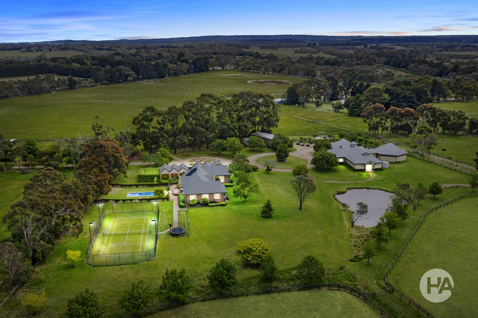 61 Tubbarubba Road, MERRICKS NORTH, Merricks North - Thumbnail 2