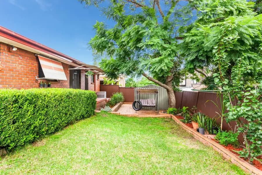 2/151 Greenacre Road, Greenacre, Greenacre - Image 1