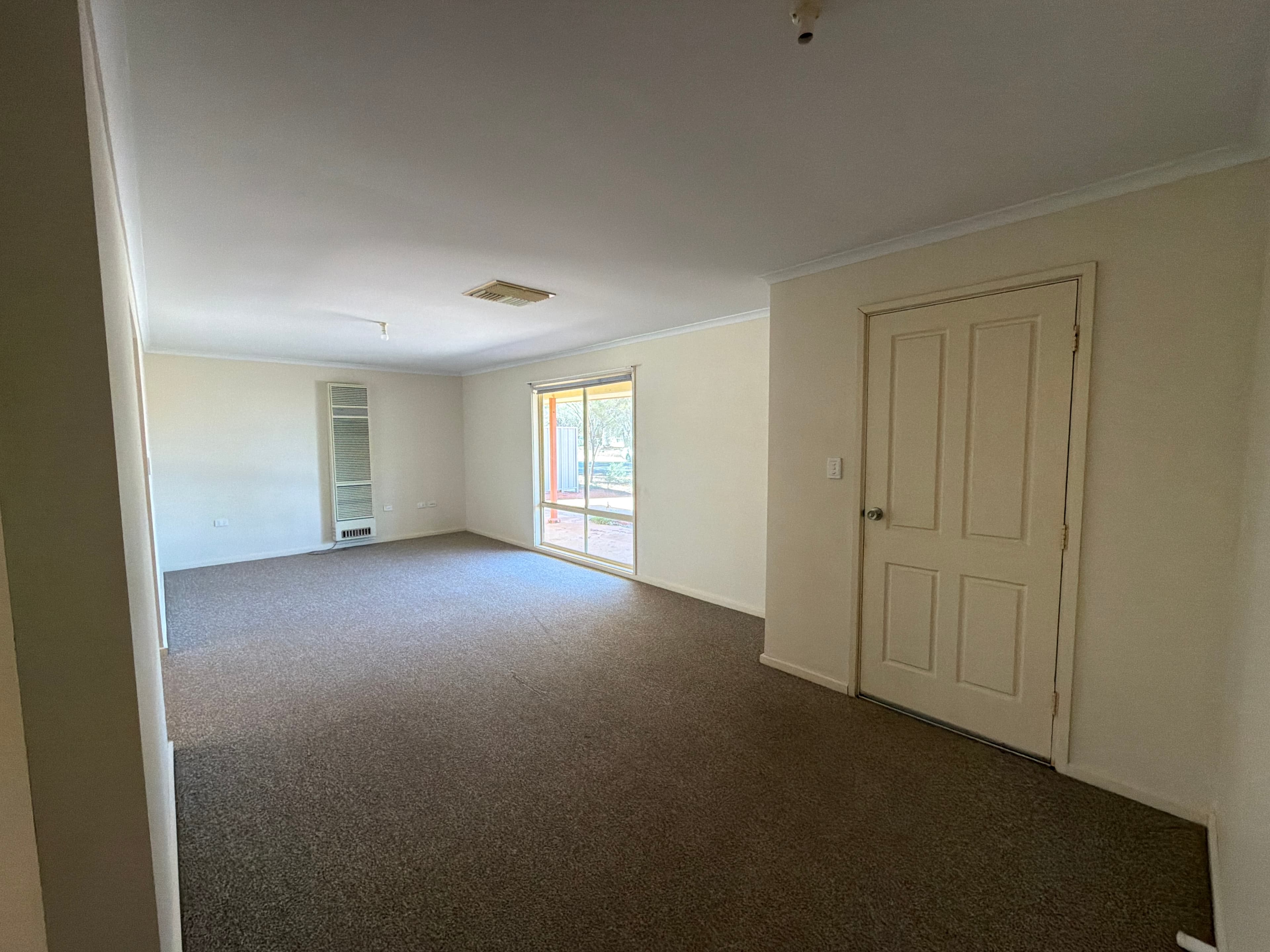 36 QUANDONG STREET
ROXBY DOWNS SA 5725, Roxby Downs - Thumbnail 2