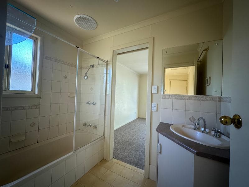 24C COOLIBAH DRIVE
ROXBY DOWNS SA 5725, Roxby Downs - Thumbnail 6