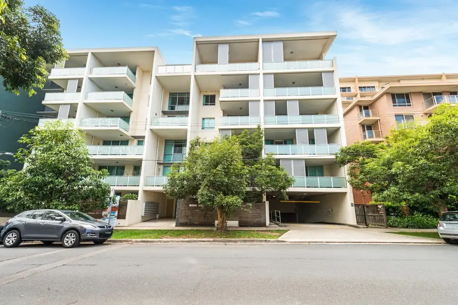 303/8-12 Station Street, Homebush, Homebush - Thumbnail 4