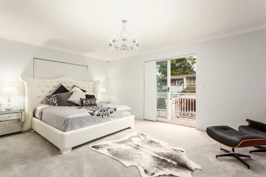 7 Highview Avenue, Greenacre, Greenacre - Thumbnail 2