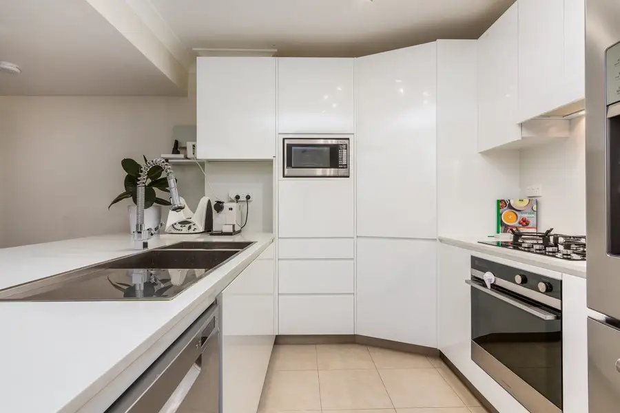 38/1-4 The Crescent, Strathfield, Strathfield - Thumbnail 2