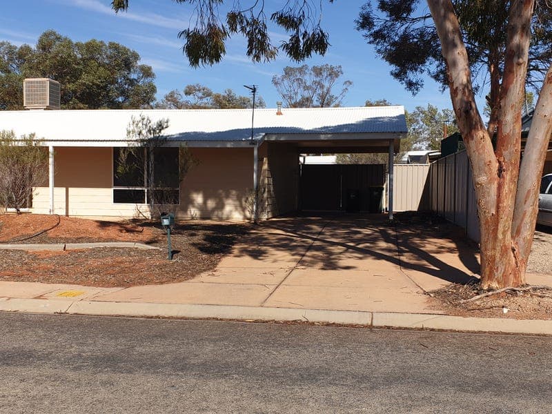 38 GREGORY STREET
ROXBY DOWNS SA 5725, Roxby Downs - Thumbnail 2