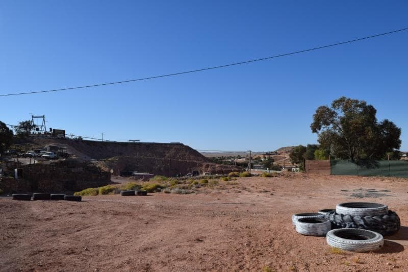 1067 CROWDERS GULLY ROAD
COOBER PEDY SA 5723, Coober Pedy - Thumbnail 6