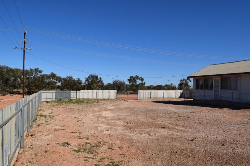 LOT 214 FERRALL STREET
COOBER PEDY SA 5723, Coober Pedy - Thumbnail 3