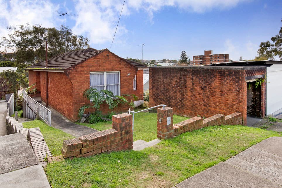 432 Bronte  Road, Bronte, Bronte - Image 1