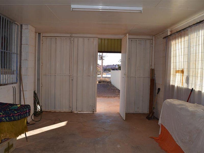 LOT 1048 BREWSTER STREET
COOBER PEDY SA 5723, Coober Pedy - Thumbnail 4